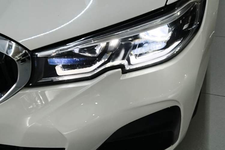 Used BMW 3 Series 2022 Restyled 320Li M Sport Package Left Front Headlight