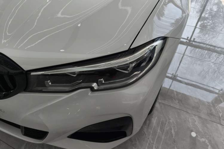 Used BMW 3 Series 2022 Restyled 325Li M Sport Night Edition Package Left Front Headlight