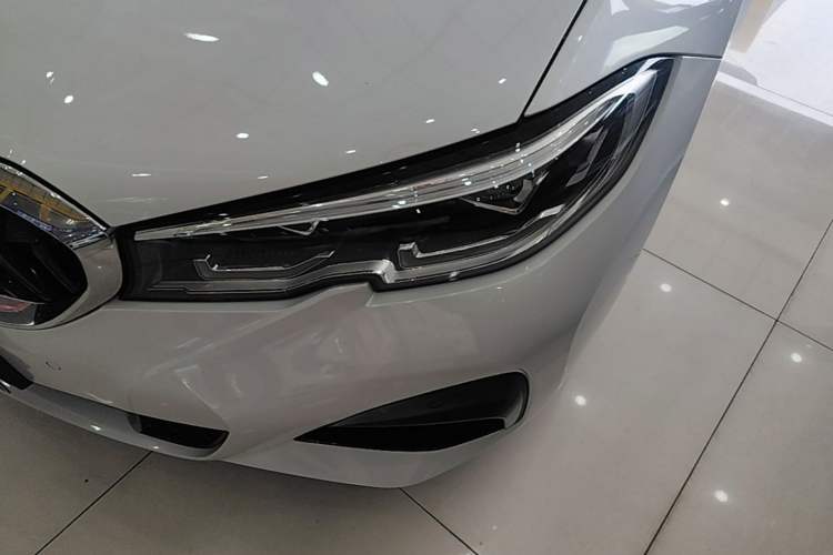 Used BMW 3 Series 2022 Updated 325Li M Sport Package Left Front Headlight
