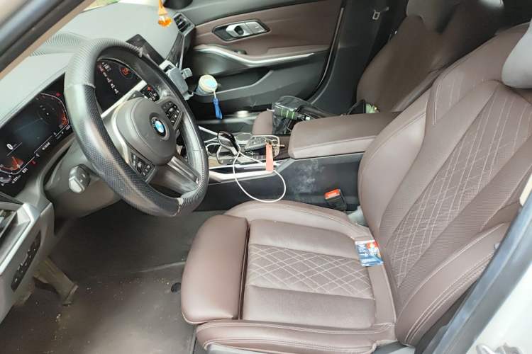 Used BMW 3 Series 2022 320Li M Sport Package Left Front Seat