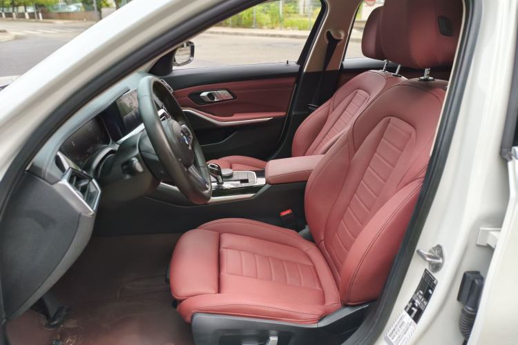 Used BMW 3 Series 2022 320Li M Sport Package Left Front Seat