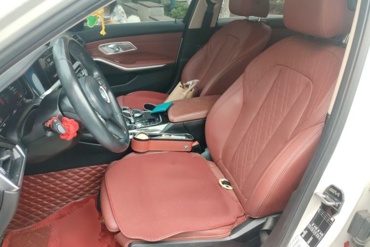 Used BMW 3 Series 2022 325Li M Sport Package Left Front Seat