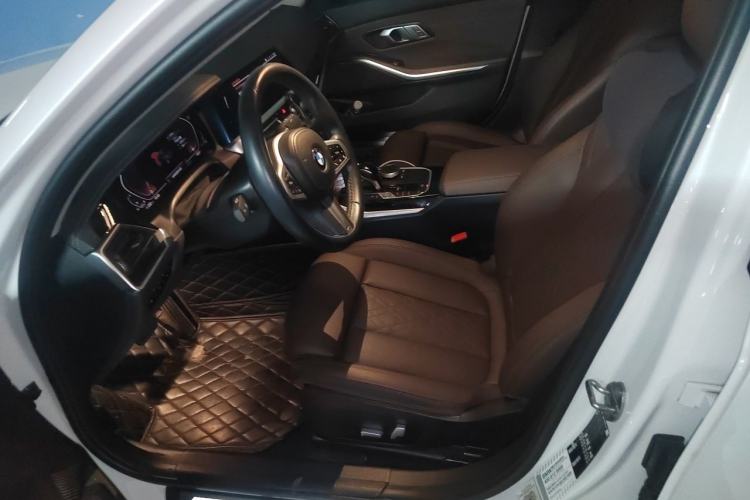 Used BMW 3 Series 2022 320Li M Sport Package Left Front Seat