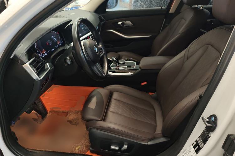 Used BMW 3 Series 2022 320Li M Sport Package Left Front Seat