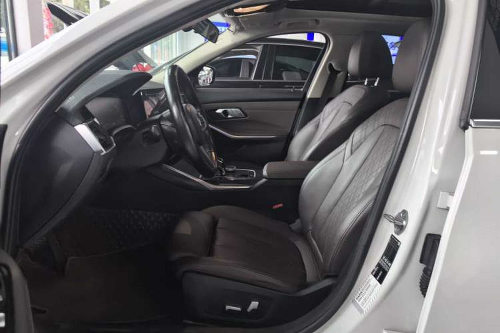 Used BMW 3 Series 2022 325Li M Sport Package Left Front Seat