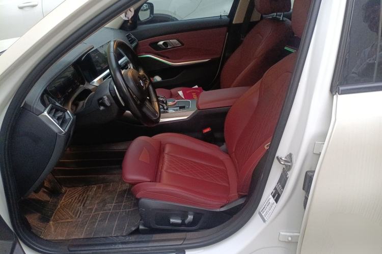 Used BMW 3 Series 2022 Restyled 325Li M Sport Night Edition Package Left Front Seat