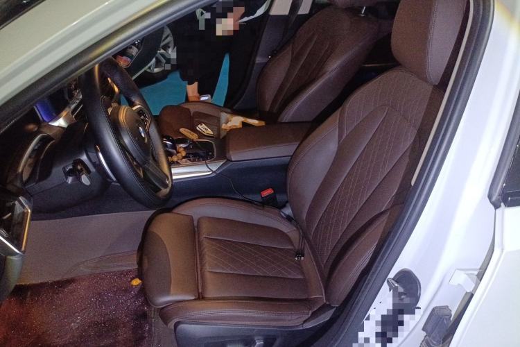 Used BMW 3 Series 2022 Restyled 325Li M Sport Night Edition Package Left Front Seat