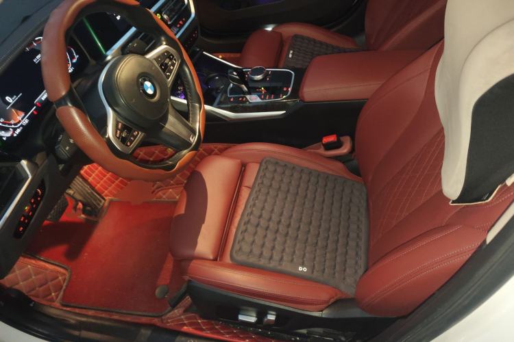 Used BMW 3 Series 2022 325Li M Sport Package Left Front Seat