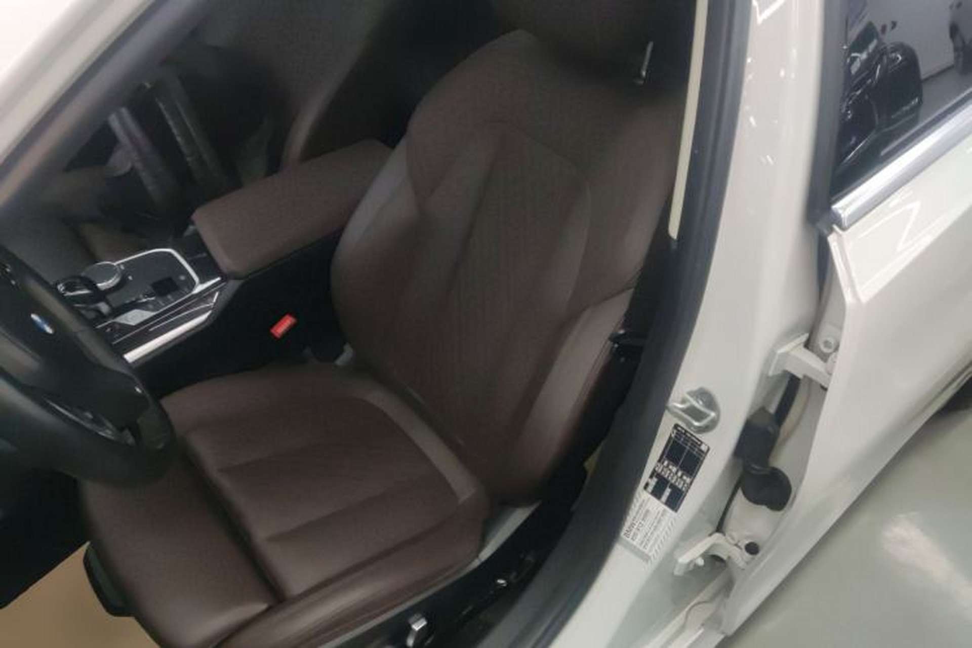 Used BMW 3 Series 2022 Updated 325Li M Sport Package Left Front Seat