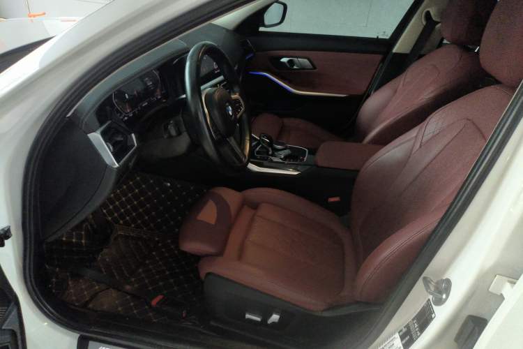 Used BMW 3 Series 2022 325Li M Sport Package Left Front Seat