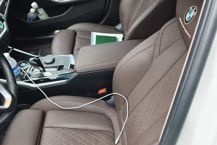 Used BMW 3 Series 2022 Updated 320i Sport Package Left Front Seat