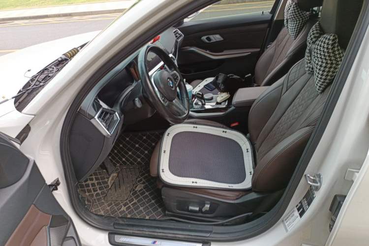Used BMW 3 Series 2022 320Li M Sport Package Left Front Seat
