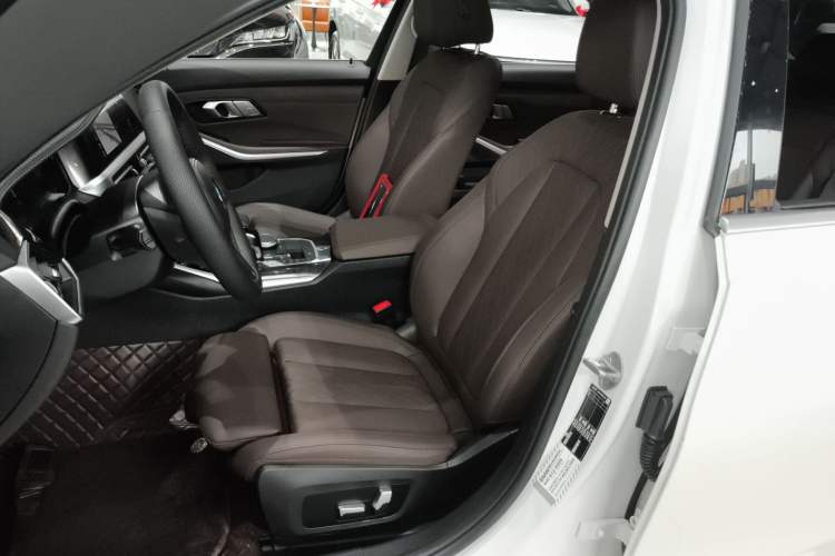 Used BMW 3 Series 2022 Updated 325Li M Sport Package Left Front Seat