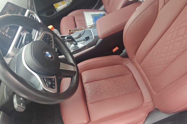Used BMW 3 Series 2022 325Li M Sport Package Left Front Seat