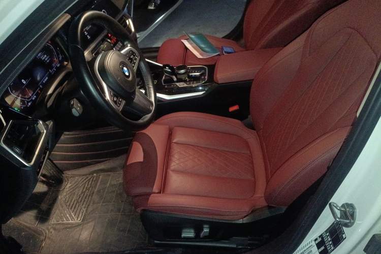 Used BMW 3 Series 2022 Updated 325Li M Sport Package Left Front Seat