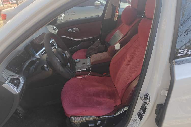 Used BMW 3 Series 2022 Restyled 320Li M Sport Package Left Front Seat