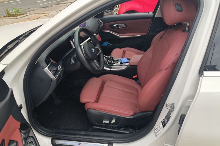 Used BMW 3 Series 2022 325Li M Sport Package Left Front Seat