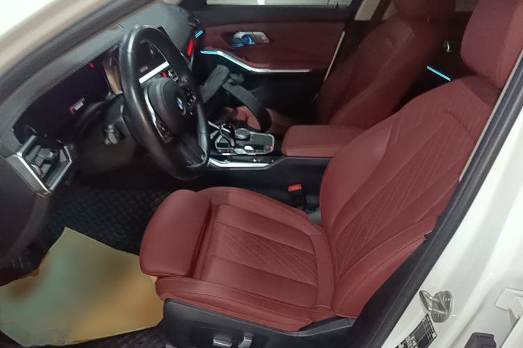 Used BMW 3 Series 2022 320Li M Sport Package Left Front Seat