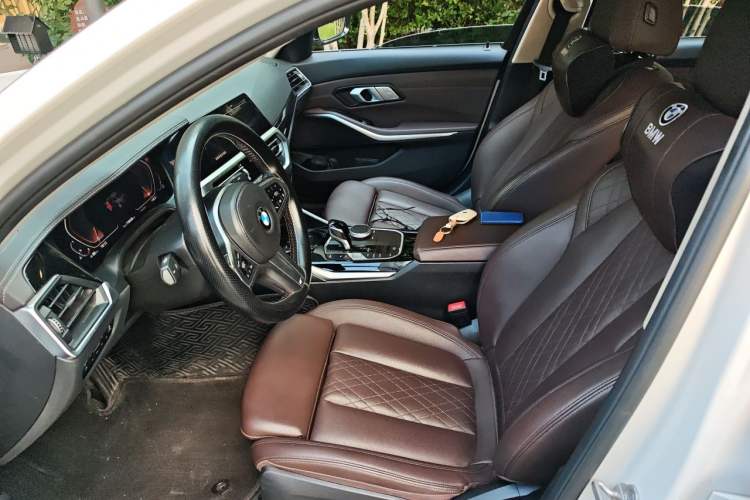 Used BMW 3 Series 2022 320Li M Sport Package Left Front Seat