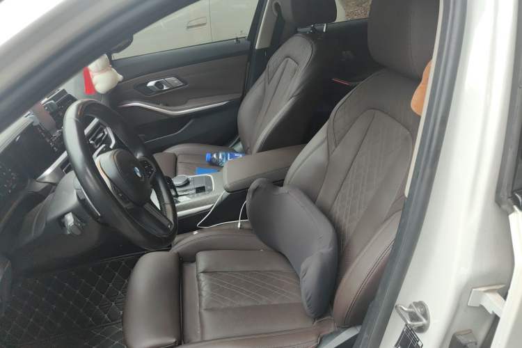 Used BMW 3 Series 2022 Restyled 325Li M Sport Night Edition Package Left Front Seat