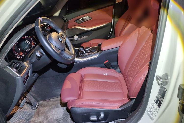 Used BMW 3 Series 2022 325Li M Sport Package Left Front Seat