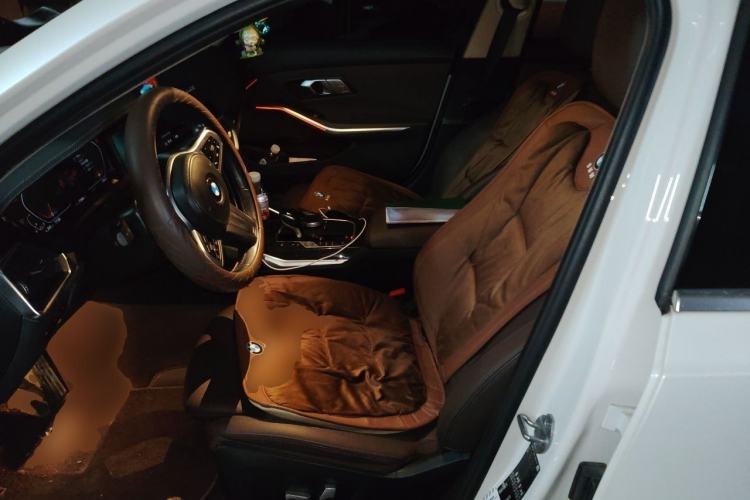 Used BMW 3 Series 2022 325Li M Sport Package Left Front Seat