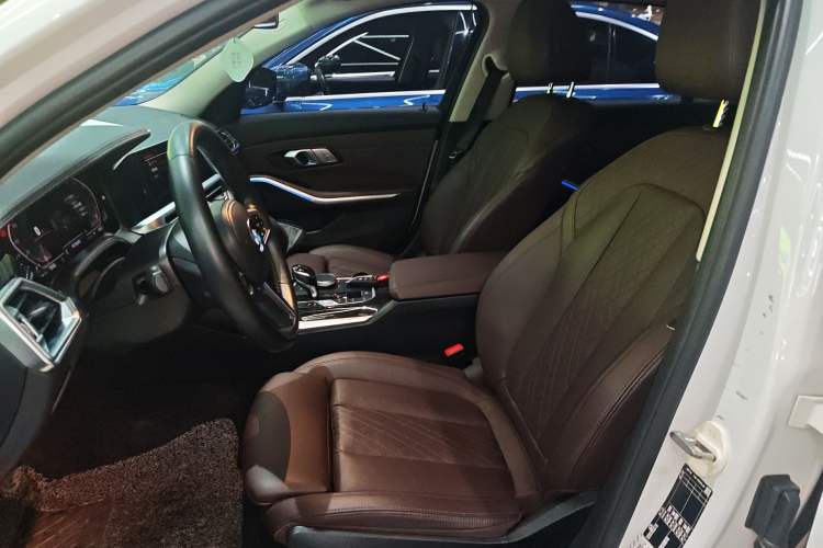 Used BMW 3 Series 2022 325Li M Sport Package Left Front Seat