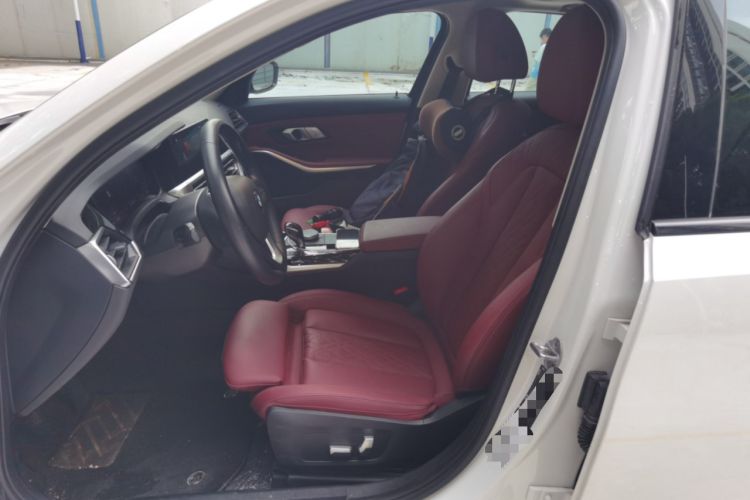 Used BMW 3 Series 2022 Updated 320i Sport Package Left Front Seat
