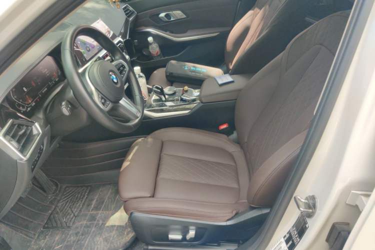 Used BMW 3 Series 2022 325Li M Sport Package Left Front Seat