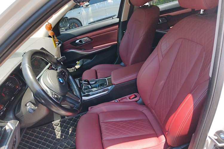 Used BMW 3 Series 2022 325Li M Sport Package Left Front Seat
