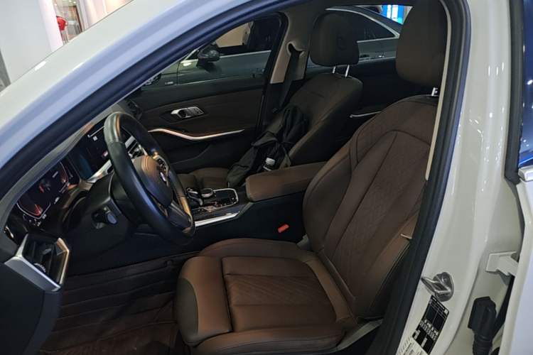 Used BMW 3 Series 2022 Updated 325Li M Sport Package Left Front Seat