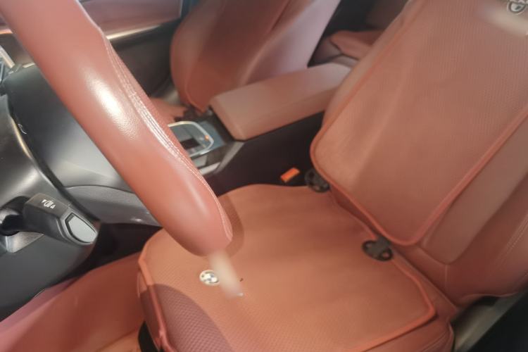 Used BMW 3 Series 2022 325Li M Sport Package Left Front Seat