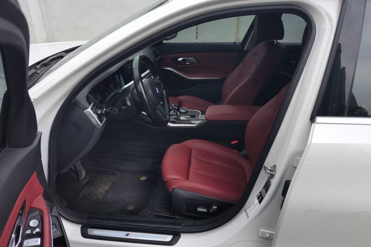 Used BMW 3 Series 2022 325Li M Sport Package Left Front Seat