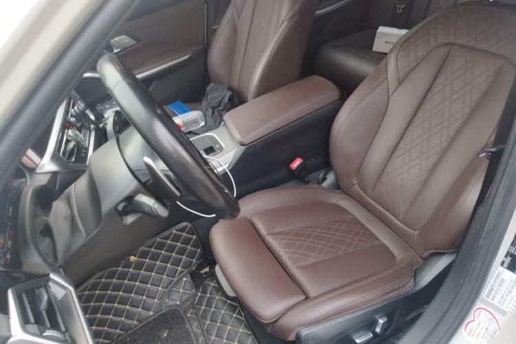 Used BMW 3 Series 2022 325Li M Sport Night Edition Package Left Front Seat