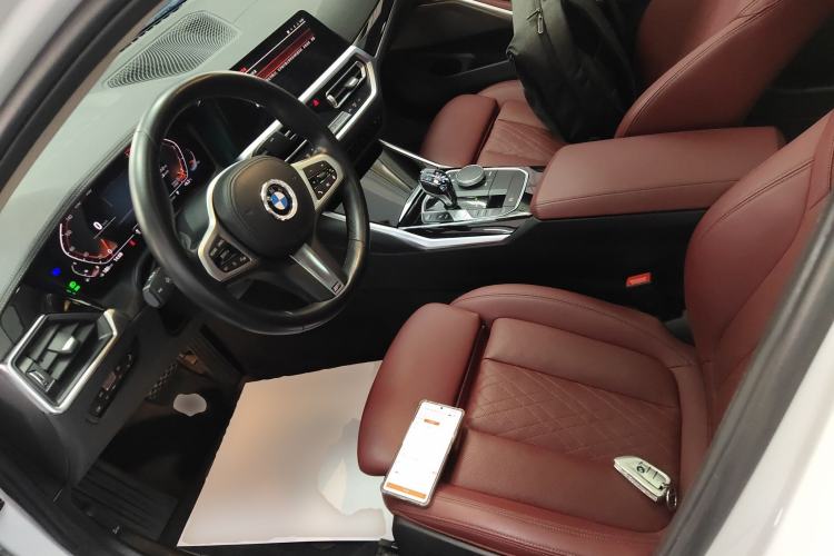 Used BMW 3 Series 2022 320Li M Sport Package Left Front Seat