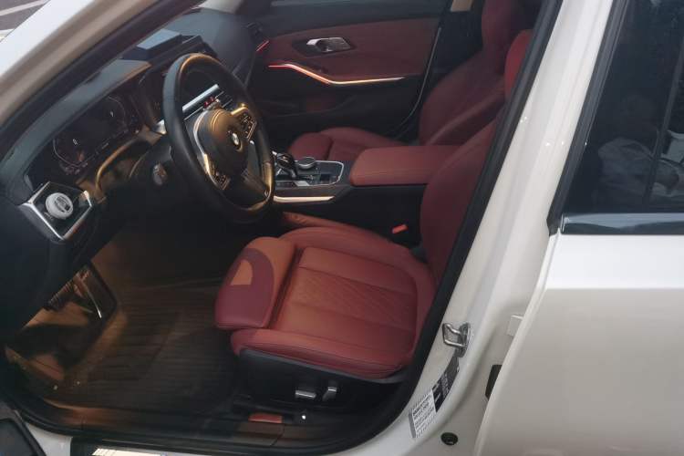 Used BMW 3 Series 2022 Updated 325i M Sport Package Left Front Seat