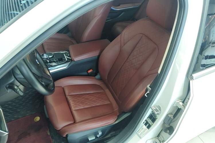 Used BMW 3 Series 2022 Updated 325Li M Sport Package Left Front Seat