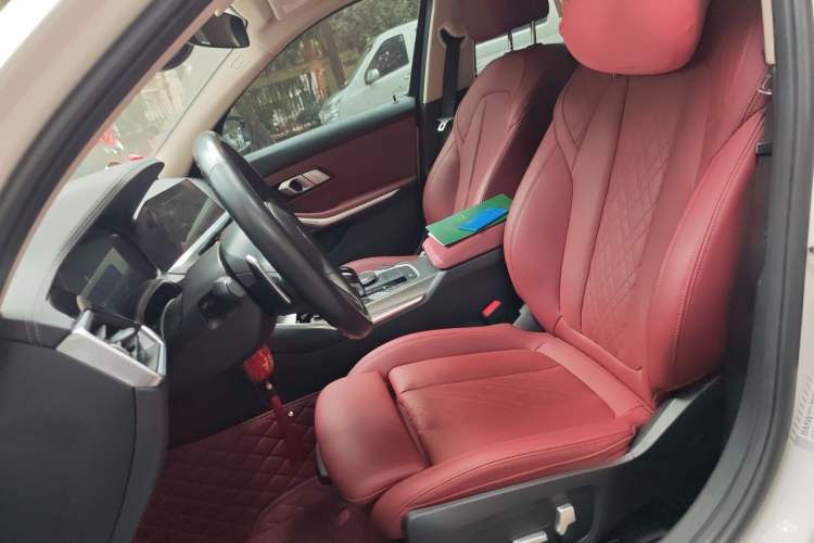 Used BMW 3 Series 2022 325i M Sport Package Left Front Seat