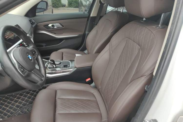 Used BMW 3 Series 2022 325Li M Sport Package Left Front Seat
