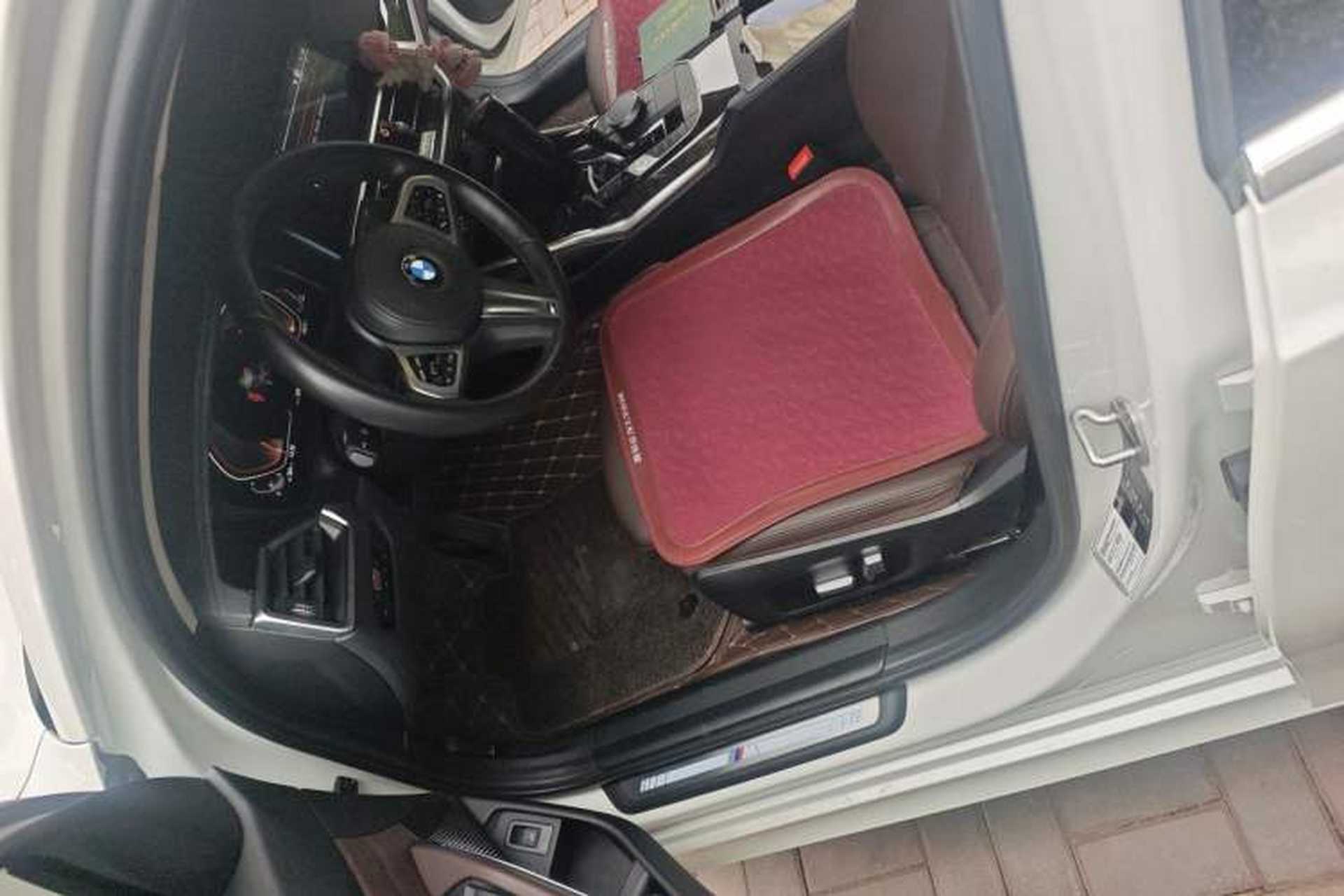 Used BMW 3 Series 2022 325Li M Sport Package Left Front Seat