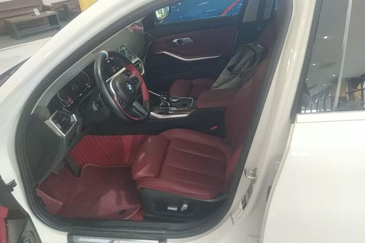 Used BMW 3 Series 2022 325Li M Sport Package Left Front Seat