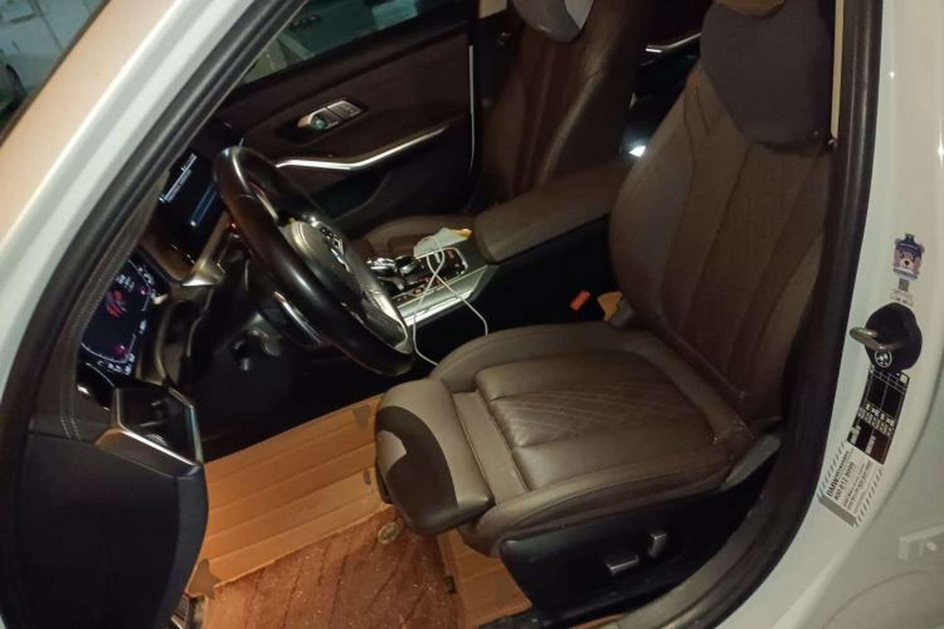Used BMW 3 Series 2022 325Li M Sport Night Edition Package Left Front Seat