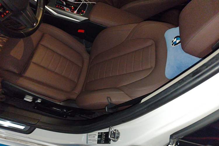 Used BMW 3 Series 2022 325Li M Sport Night Edition Package Left Front Seat