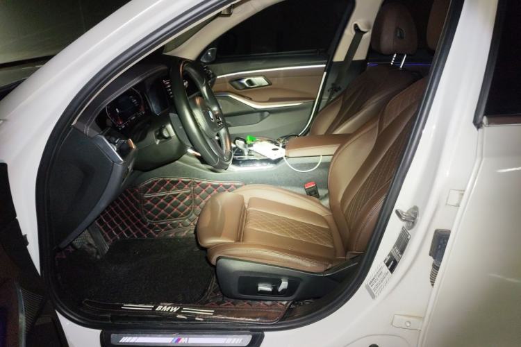 Used BMW 3 Series 2022 320Li M Sport Package Left Front Seat