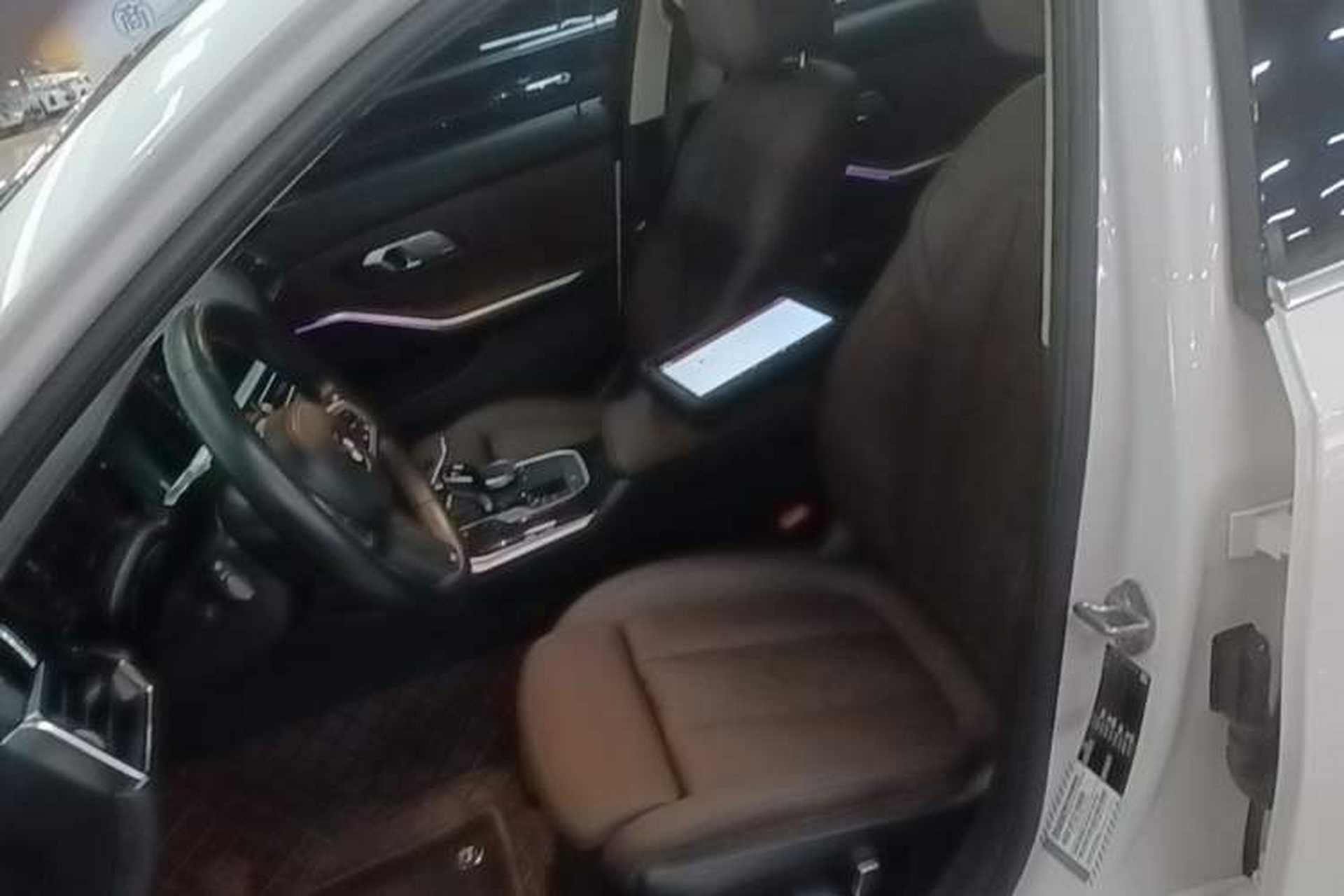 Used BMW 3 Series 2022 325Li M Sport Package Left Front Seat