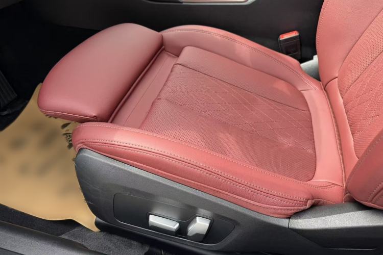 Used BMW 3 Series 2022 325Li M Sport Package Left Front Seat