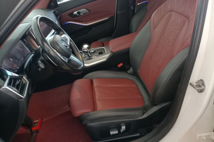 Used BMW 3 Series 2022 325i M Sport Night Edition Package Left Front Seat