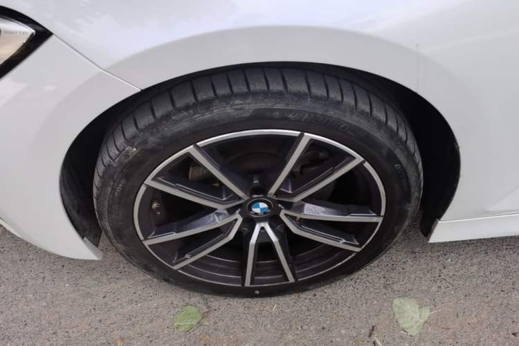 Used BMW 3 Series 2022 320Li M Sport Package Left Front Wheel Hub