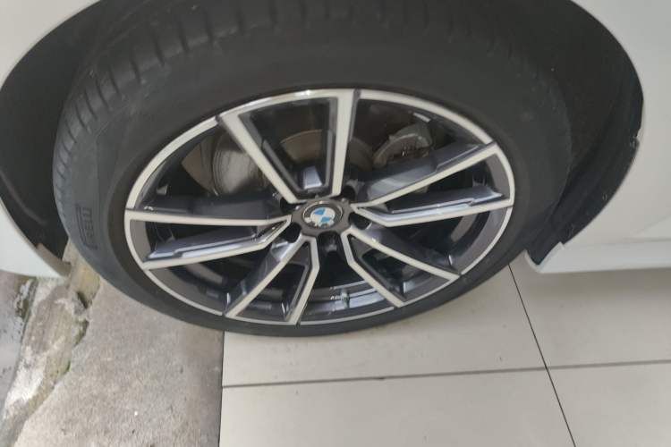Used BMW 3 Series 2022 Updated 325Li M Sport Package Left Front Wheel Hub