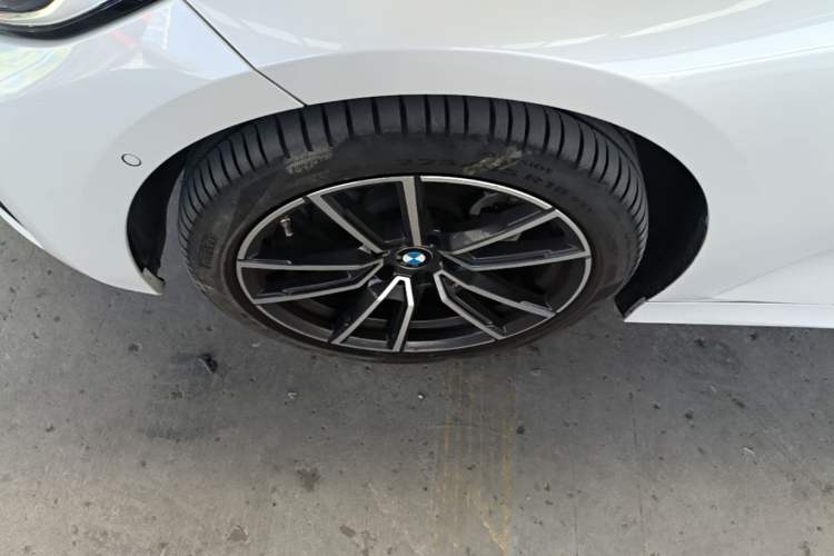 Used BMW 3 Series 2022 Updated 325Li M Sport Package Left Front Wheel Hub